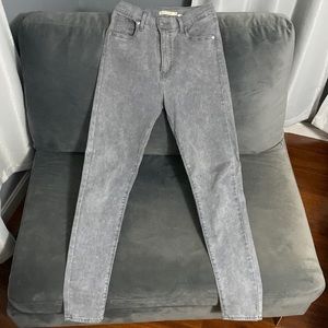 Levi’s Mile High Super Skinny gray women sz 29